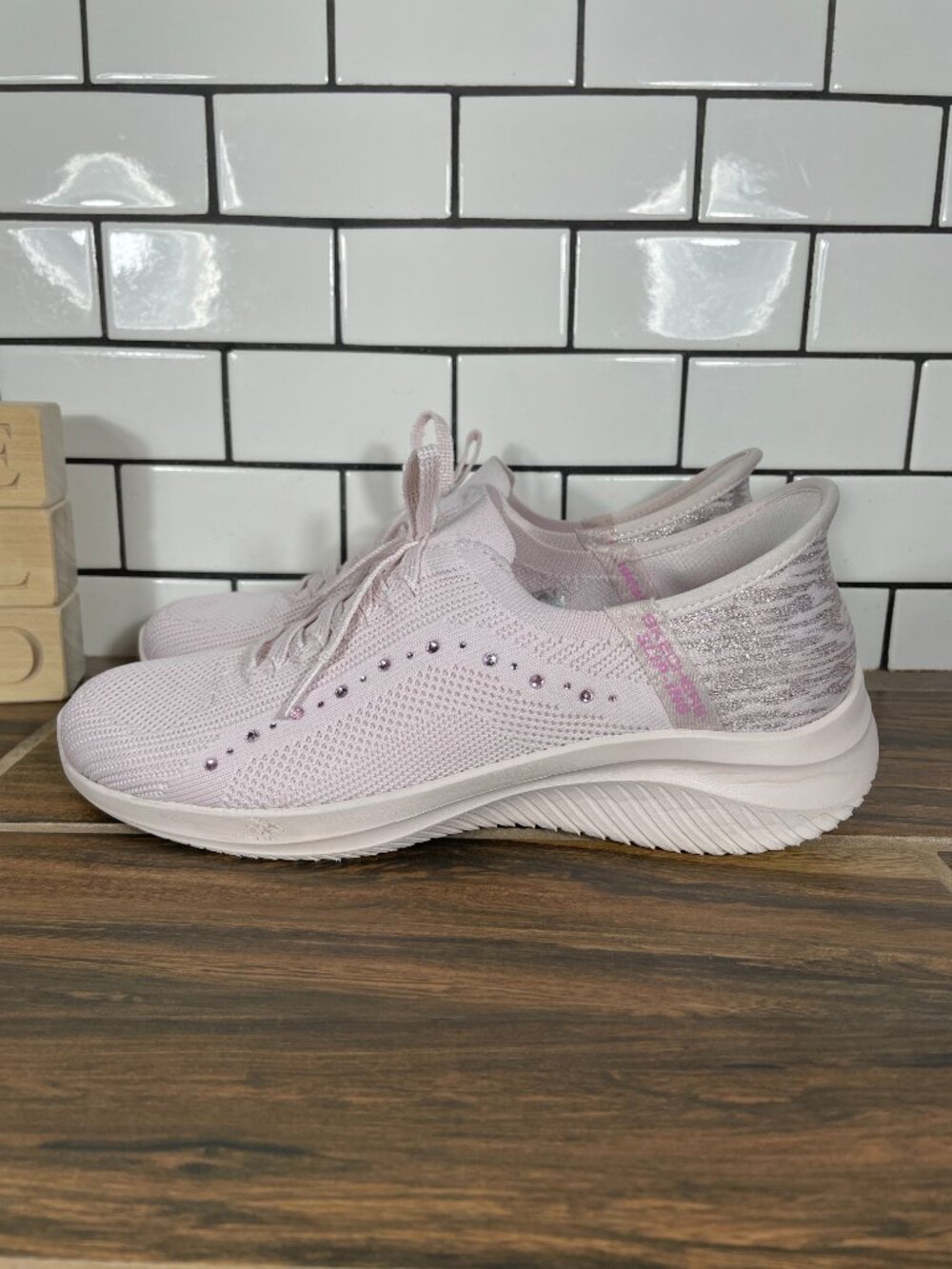 Skechers Slip-ins Ultra Flex 3.0 Summer Stripes Shoes Womens 7 Pink Hands Free